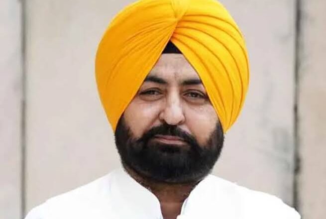 ‘ਈਜ਼ੀ ਰਜਿਸਟਰੀ’ ਸਕੀਮ ਨੇ ਤੋੜਿਆ ਰਿਕਾਰਡ; ਪੰਜਾਬ ਵਿੱਚ ਜੁਲਾਈ-ਦਸੰਬਰ 2025 ਦੌਰਾਨ 3.70 ਲੱਖ ਤੋਂ ਉੱਪਰ ਰਜਿਸਟ੍ਰੇਸ਼ਨ: ਮੁੰਡੀਆਂ