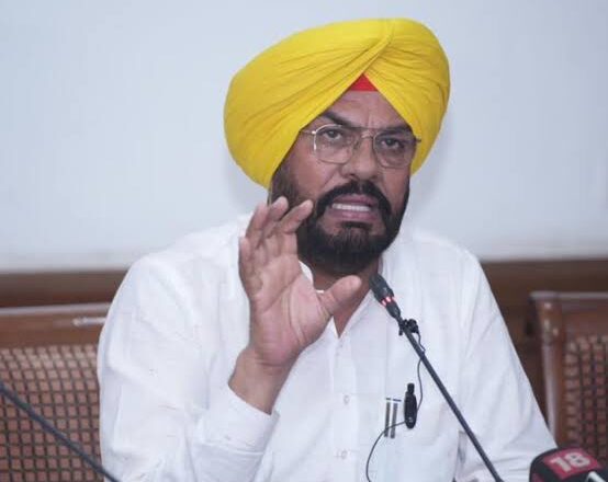 ਮੋਗਾ ਰੈਲੀ ਨਾਲ ਨਸ਼ਿਆਂ ਵਿਰੁੱਧ ਮੁਹਿੰਮ ਦੇ ਦੂਜੇ ਚਰਨ ਦੀ ਹੋਈ ਸ਼ੁਰੂਆਤ, ਵਿਰੋਧੀ ਪੱਖ ਵਿੱਚ ਘਬਰਾਹਟ, ਧਾਲੀਵਾਲ