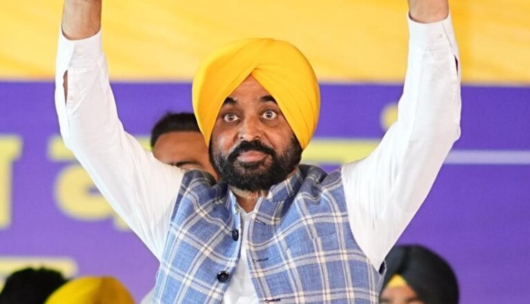 ਔਰਤਾਂ ਨੂੰ ਹਰ ਮਹੀਨੇ 1,000 ਰੁਪਏ ਦੇਣ ਦੇ ਐਲਾਨ ਤੋਂ ਬਾਅਦ ਵਿਰੋਧੀ ਪਾਰਟੀਆਂ ਦੀ ਨਿਰਾਸ਼ਾ ਇਹ ਦਰਸਾਉਂਦੀ ਹੈ ਕਿ 2027 ਦੀਆਂ ਚੋਣਾਂ ਵਿੱਚ ‘ਆਪ’ ਦੀ ਸਰਕਾਰ ਮੁੜ ਸੱਤਾ ਵਿੱਚ ਆਉਣ ਵਾਲੀ ਹੈ: ਮੁੱਖ ਮੰਤਰੀ ਭਗਵੰਤ ਸਿੰਘ ਮਾਨ