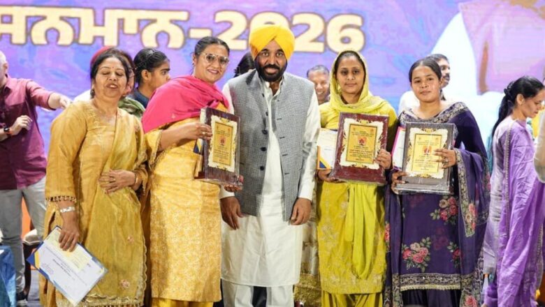 ਘਰ ਸੰਭਾਲਣ ਵਾਲੀਆਂ ਮਹਿਲਾਵਾਂ ਨੂੰ ਹੁਣ ਦੇਸ਼ ਦੀ ਕਮਾਨ ਵੀ ਸੰਭਾਲਣੀ ਚਾਹੀਦੀ ਹੈ: ਮੁੱਖ ਮੰਤਰੀ Bhagwant Singh Mann