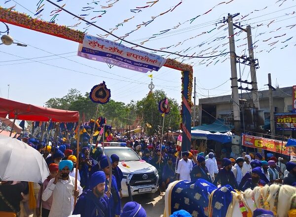 ਤਲਵੰਡੀ ਸਾਬੋ: ਨਿਹੰਗ ਸਿੰਘਾਂ ਦੇ ਸ਼ਾਹੀ ਮਹੱਲੇ ਨਾਲ ਅੱਜ ਵਿਸਾਖੀ ਮੇਲੇ ਦਾ ਸਮਾਪਨ ਹੋਵੇਗਾ, ਗੁਰੂ ਦੀਆਂ ਲਾਡਲੀਆਂ ਫੌਜਾਂ ਆਪਣੇ ਜੌਹਰ ਵਿਖਾਉਣਗੀਆਂ