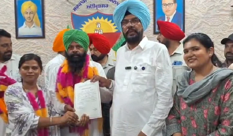 ਪੰਜਾਬ ਨਗਰ ਨਿਗਮ ਚੋਣ ਨਤੀਜੇ: ਮੋਹਾਲੀ, ਬਰਨਾਲਾ ਤੇ ਗਿੱਦੜਬਾਹਾ ‘ਚ ‘ਆਪ’ ਦਾ ਦਬਦਬਾ, ਕਈ ਸ਼ਹਿਰਾਂ ‘ਚ ਵੋਟਾਂ ਦੀ ਗਿਣਤੀ ਜਾਰੀ
