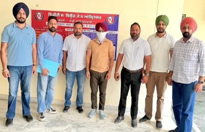 ਗੁਰਦਾਸਪੁਰ ‘ਚ ਵਿਜੀਲੈਂਸ ਦੀ ਵੱਡੀ ਕਾਰਵਾਈ, 15 ਹਜ਼ਾਰ ਰੁਪਏ ਰਿਸ਼ਵਤ ਲੈਂਦਾ ਬਿਜਲੀ ਬੋਰਡ ਦਾ ਸੁਪਰਡੈਂਟ ਰੰਗੇ ਹੱਥੀਂ ਗ੍ਰਿਫ਼ਤਾਰ