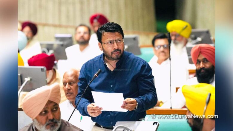 ਪੰਜਾਬ ਜੇਲ੍ਹਾਂ ਅਤੇ ਸੁਧਾਰ ਸੇਵਾਵਾਂ ਬਿੱਲ 2026 ਆਧੁਨਿਕ, ਮਨੁੱਖਤਾ-ਅਧਾਰਿਤ ਅਤੇ ਸੁਰੱਖਿਅਤ ਜੇਲ੍ਹ ਪ੍ਰਣਾਲੀ ਵੱਲ ਇੱਕ ਅਹਿਮ ਪਹਲ: ਡਾ. ਰਵਜੋਤ ਸਿੰਘ