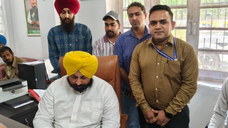 ਕੈਬਨਿਟ ਮੰਤਰੀ ਹਰਜੋਤ ਸਿੰਘ ਬੈਂਸ ਨੇ ਸਵੈ ਜਨਗਣਨਾ ਪ੍ਰਕਿਰਿਆ ਦਾ ਕੀਤਾ ਆਰੰਭ