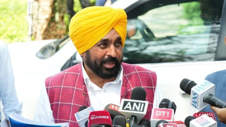 ਨੀਟ ਪੇਪਰ ਲੀਕ ਮਾਮਲੇ ਨੇ ਲੱਖਾਂ ਵਿਦਿਆਰਥੀਆਂ ਦੇ ਭਵਿੱਖ ‘ਤੇ ਲਾਇਆ ਪ੍ਰਸ਼ਨ ਚਿੰਨ੍ਹ, ਕੇਂਦਰ ਸਰਕਾਰ ਵਿਦਿਆਰਥੀਆਂ ਦਾ ਭਰੋਸਾ ਬਚਾਉਣ ‘ਚ ਨਾਕਾਮ : ਮੁੱਖ ਮੰਤਰੀ ਭਗਵੰਤ ਮਾਨ