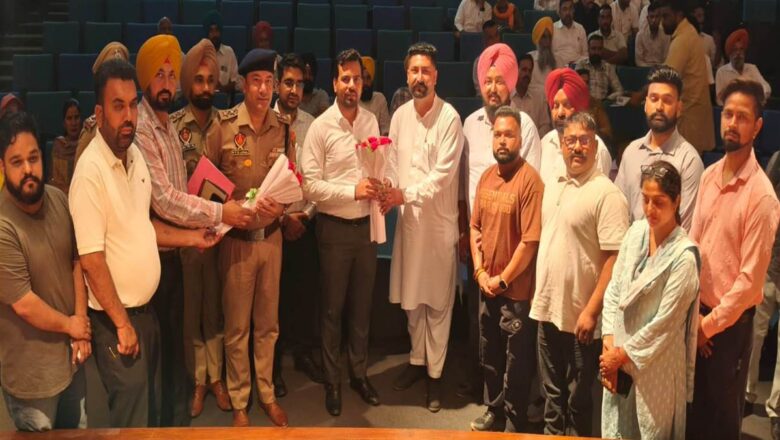 ਐੱਸਡੀਐੱਮ ਵੱਲੋਂ ਨਸ਼ਿਆਂ ਵਿਰੁੱਧ ਜਾਗਰੂਕਤਾ ਮੁਹਿੰਮ ਤੇਜ਼ ਕਰਨ ਦੀ ਅਪੀਲ
