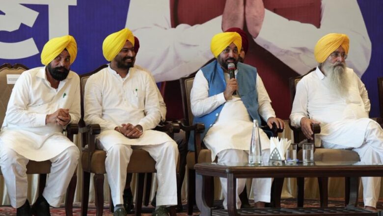 15 ਅਗਸਤ ਤੋਂ ਸਰਪੰਚਾਂ ਨੂੰ ਮਿਲੇਗਾ 10,000 ਰੁਪਏ ਮਾਣਭੱਤਾ: ਭਗਵੰਤ ਮਾਨ