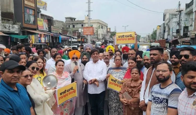 ਧਰਮਿੰਦਰ ਪ੍ਰਧਾਨ ਦਾ ਅਸਤੀਫਾ ਲੱਖਾਂ ਵਿਦਿਆਰਥੀਆਂ ਅਤੇ ਲੋਕਤੰਤਰ ਦੀ ਜਿੱਤ: ਮਾਲਵਿੰਦਰ ਕੰਗ