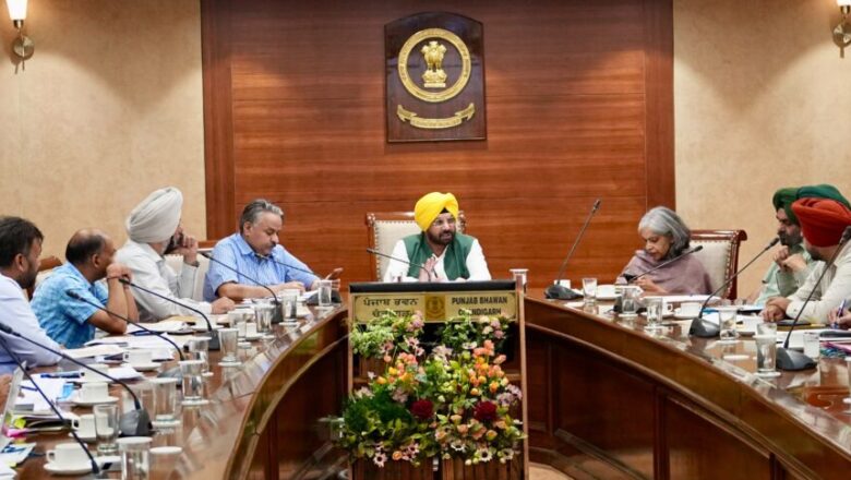 ਪੰਜਾਬ ਦੀਆਂ ਸੜਕਾਂ ਦੇ ਵਿਕਾਸ ਕਾਰਜਾਂ ਦੀ ਹਰਭਜਨ ਸਿੰਘ ਈ.ਟੀ.ਓ. ਨੇ ਕੀਤੀ ਸਮੀਖਿਆ, ਮਾਨਸੂਨ ਸੀਜ਼ਨ ਲਈ ਜਾਰੀ ਕੀਤੀਆਂ ਹਦਾਇਤਾਂ