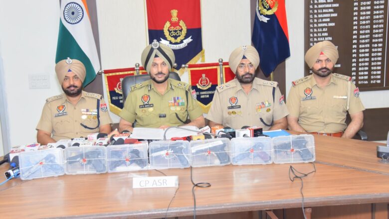 ਨਸ਼ਾ ਛੁਡਾਊ ਕੇਂਦਰ ਦਾ ਸੰਚਾਲਕ ਸਣੇ ਦੋ ਕਾਬੂ, ਸੱਤ ਆਧੁਨਿਕ ਪਿਸਤੌਲ ਬਰਾਮਦ