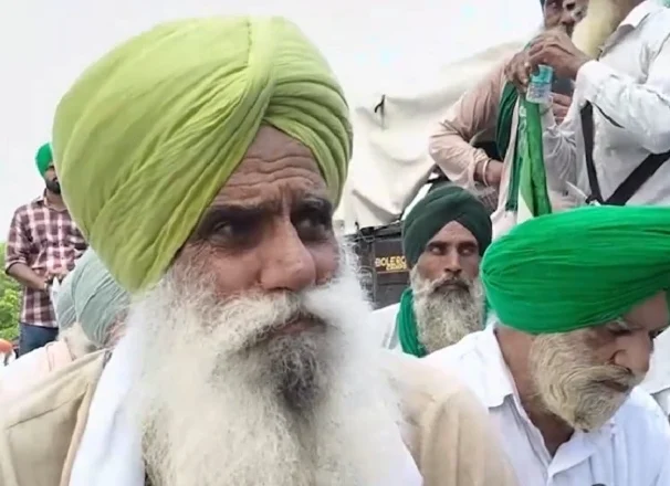 ਖਨੌਰੀ ਬਾਰਡਰ ’ਤੇ ਕਿਸਾਨਾਂ ਦਾ ਵਿਰੋਧ ਦੂਜੇ ਦਿਨ ਵੀ ਜਾਰੀ, ਡੱਲੇਵਾਲ ਬੋਲੇ- ਪੱਕਾ ਮੋਰਚਾ ਲਾਉਣ ਦਾ ਇਰਾਦਾ ਨਹੀਂ