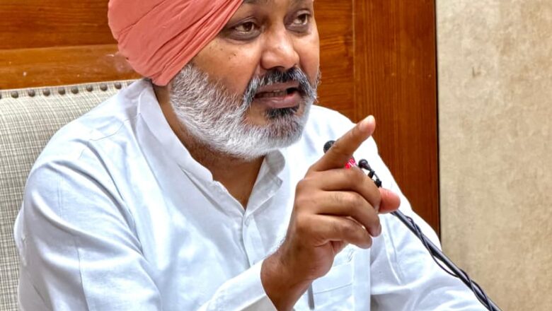 ਪਨਬੱਸ ਤੇ ਪੀਆਰਟੀਸੀ ਦੇ ਕੱਚੇ ਮੁਲਾਜ਼ਮਾਂ ਦੀਆਂ ਮੰਗਾਂ ’ਤੇ ਹਰਪਾਲ ਸਿੰਘ ਚੀਮਾ ਸਖ਼ਤ, 29 ਅਕਤੂਬਰ ਨੂੰ ਹੋਵੇਗੀ ਉੱਚ ਪੱਧਰੀ ਮੀਟਿੰਗ