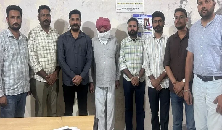 ਵਿਜੀਲੈਂਸ ਦੀ ਵੱਡੀ ਕਾਰਵਾਈ: ASI ਗੁਰਬਖਸ਼ ਸਿੰਘ 80 ਹਜ਼ਾਰ ਰੁਪਏ ਦੀ ਰਿਸ਼ਵਤ ਲੈਂਦਿਆਂ ਰੰਗੇ ਹੱਥੀਂ ਗ੍ਰਿਫ਼ਤਾਰ